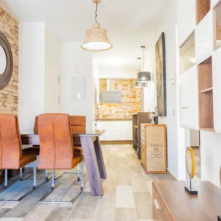 Apartment Cubo's Urban Bruno